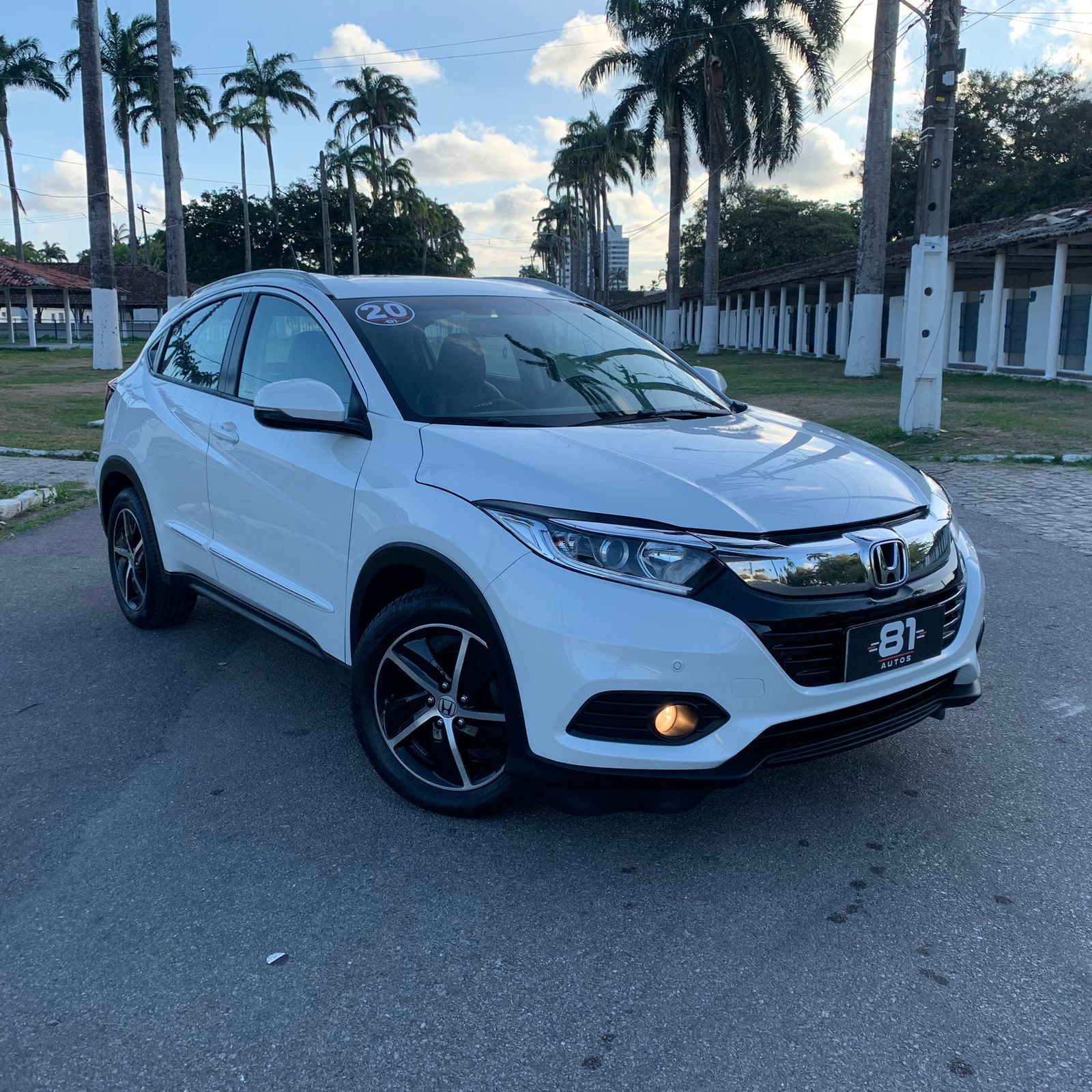 HONDA         HR-V