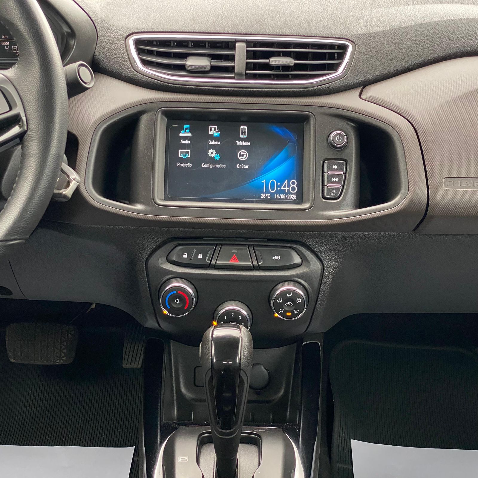 CHEVROLET         PRISMA